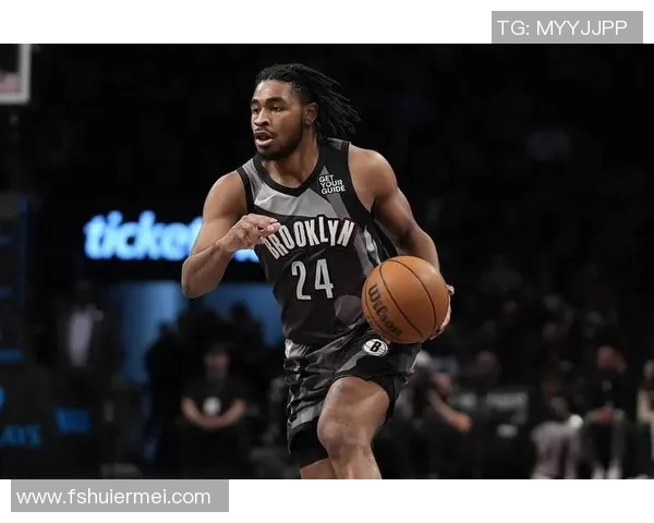 篮网与老鹰激战正酣精彩比赛直播全程回顾与分析